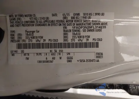 2015 Ford Focus Titanium z USA, uszkodzony, nr VIN 1FADP3N29FL314235